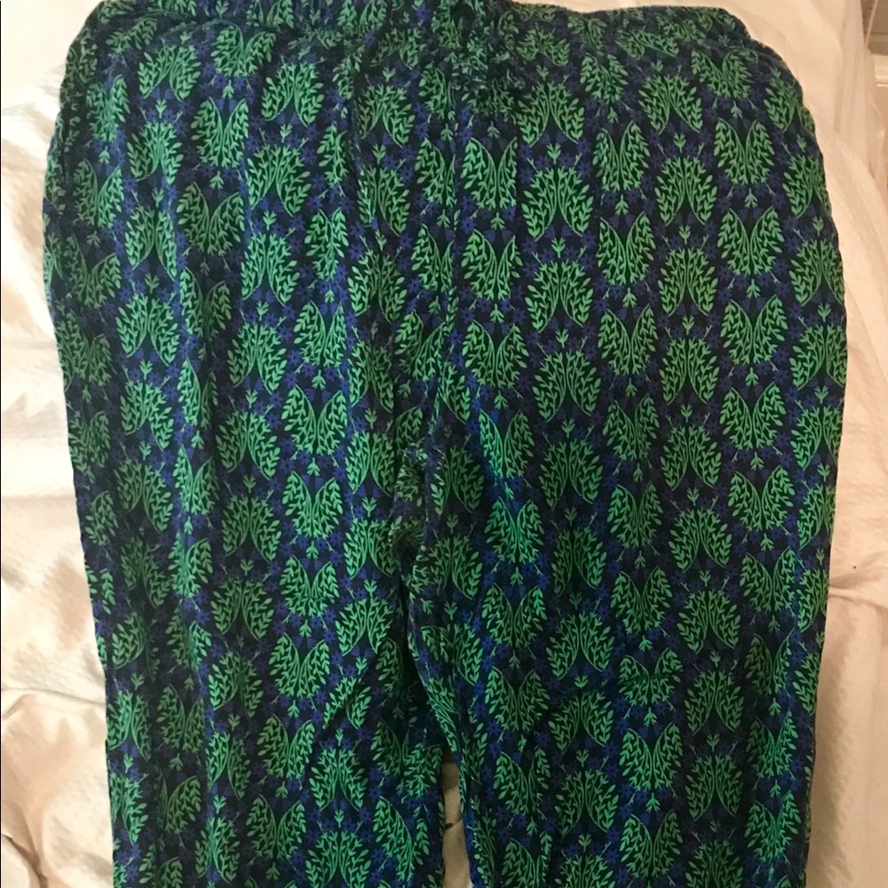 *NEVER WORN* Uniqlo Joggers